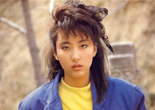김완선은 왜 자신을 스타로 만든 이모이자 매니저와 멀어졌을까?