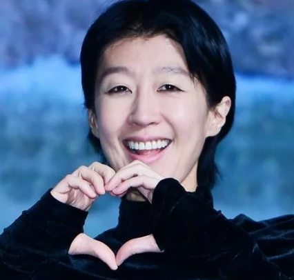 "밥 대신 양배추를 쌀이라 생각하고".. 홍진경이 매일 아침 챙기는 클린 식단은?