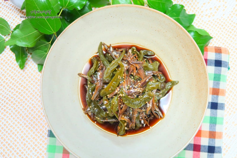 꽈리고추조림 레시피 멸치조림 요리