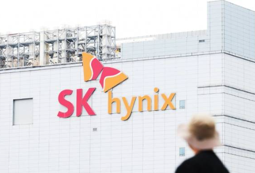 '<b>주가</b> 반토막' SK<b>하이닉스</b>, 손자회사 중복상장까지?