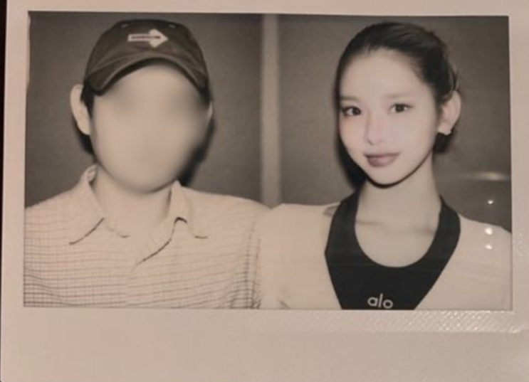 볼 뽀뽀 사진까지 공개한 <b>맹승지</b>, 공개 열애 및 <b>남친</b> 직업 <b>의사</b>? 결....