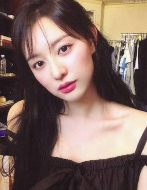 눈물의 여왕 배우 김지원 성공스토리｜14년을 버틴 배우가 ‘홍해인’ 김지원배우로 정상에 ....