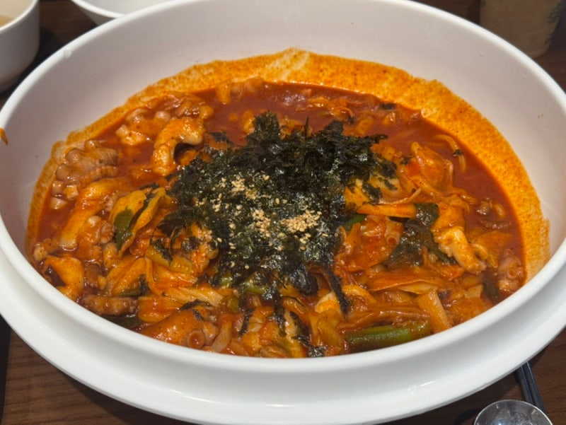 잠실 롯데월드몰 맛집 신라제면 웨이팅｜주말 저녁 신라칼낙지 내돈내산
