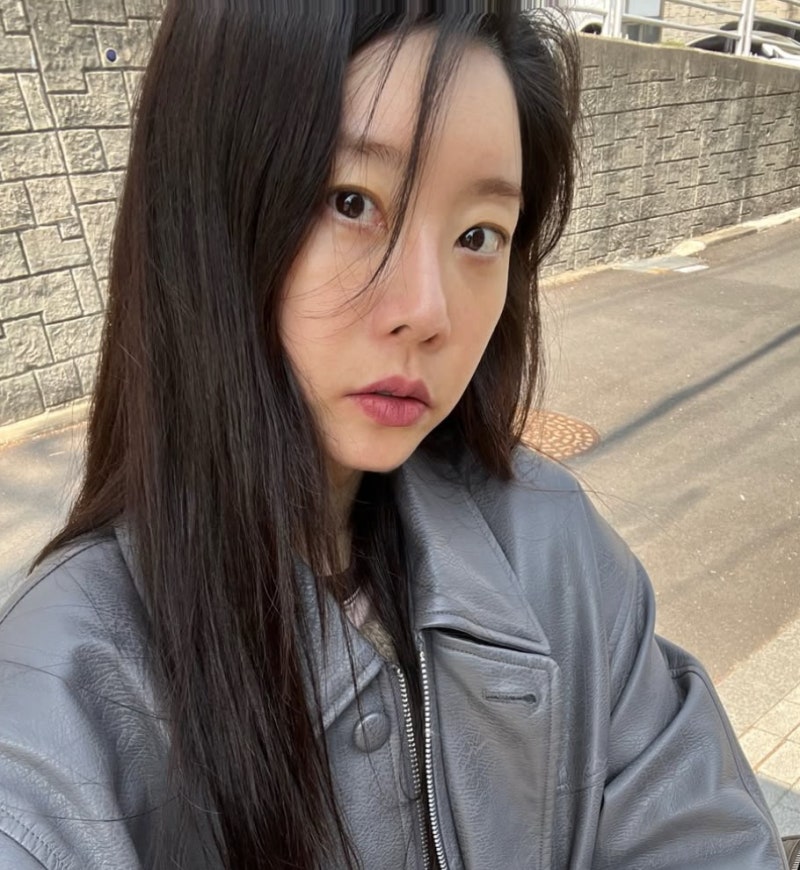 걸스데이 소진, 3년 전 초절약 결혼식…30만원대 웨딩드레스 입고 이동하와 백년가약 맺은 사....