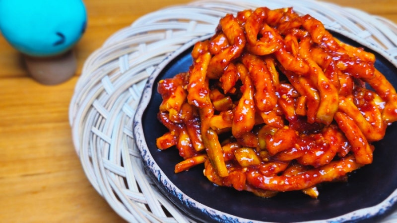 오독오독한 식감에 매콤 달콤한 무말랭이 무침 맛있게 만드는 방법 / 진한 양념이 착 붙게 만....
