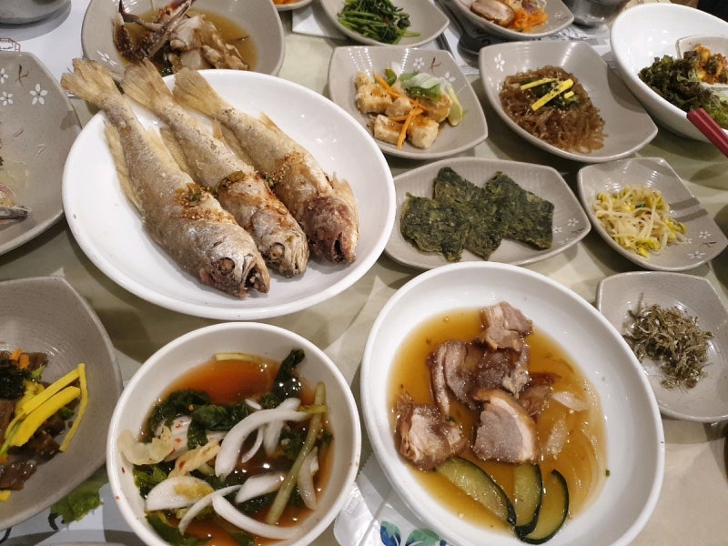 부산 여행 밥먹기 좋은 서면 한정식 솔내음 후기