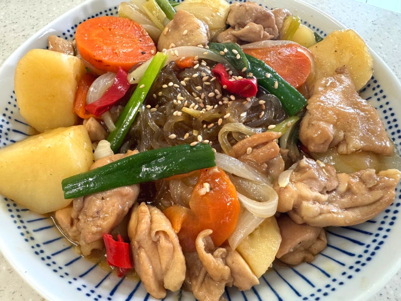 순살 간장찜닭 레시피, 당면까지 넣어 푸짐하게 만들기