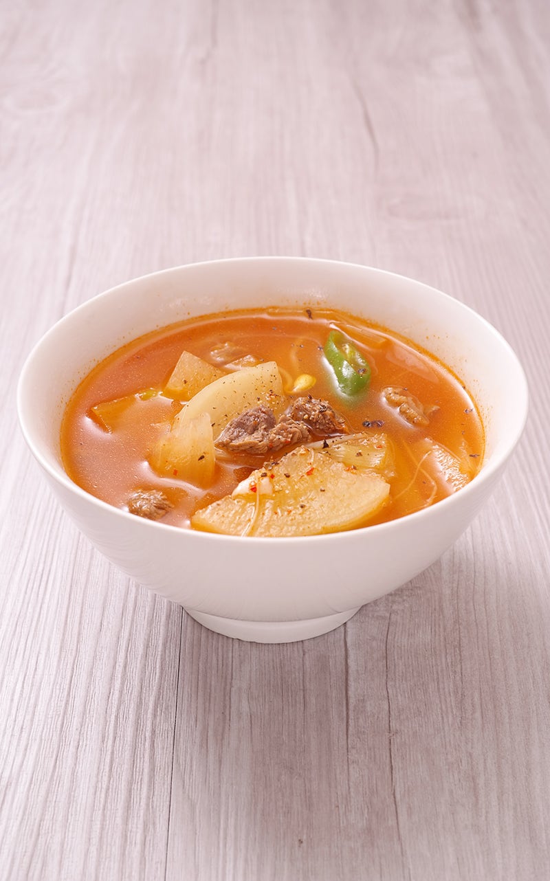 콩나물 소고기뭇국 레시피, 얼큰 매운 빨간 경상도 식 소고기무국 끓이는법