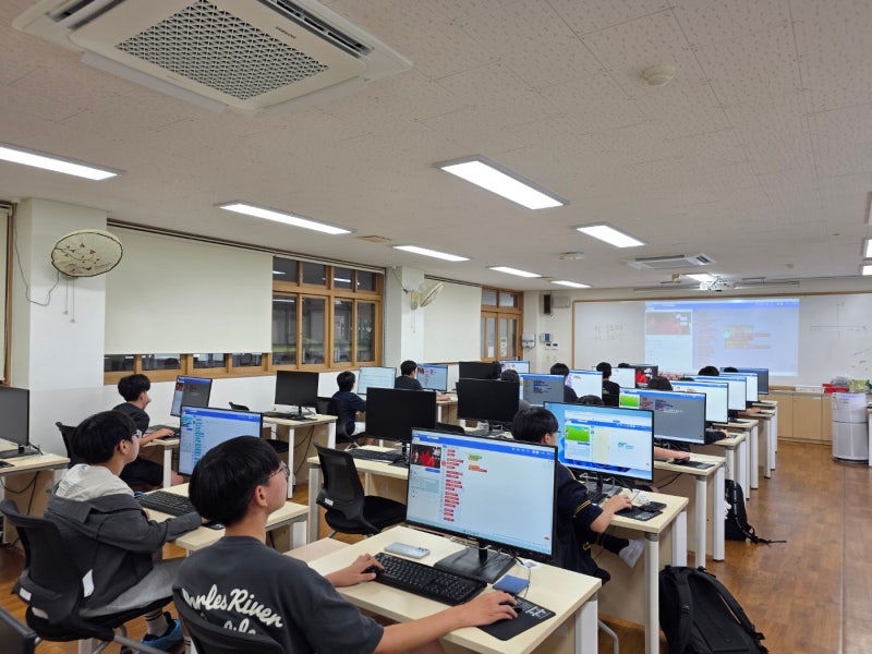 명호중학교 2·3학년 로봇코딩·엔트리 코딩 출강 썸네일