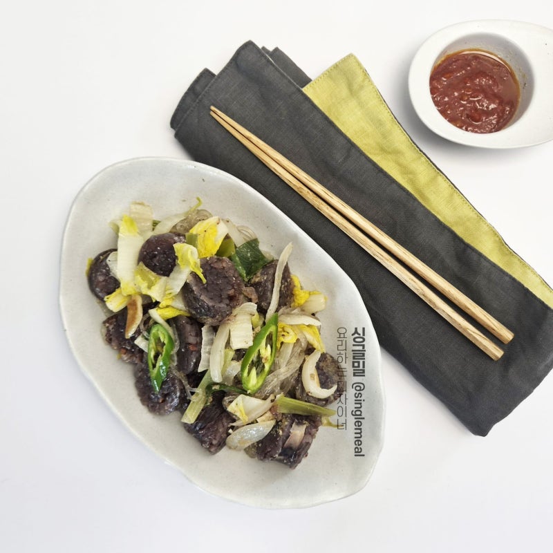 들깨가루 팍팍 백순대볶음 레시피 집에서도 맛집같은 순대볶음 레시피