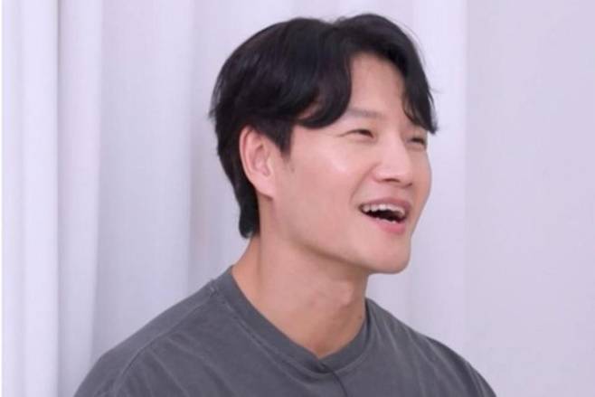 ‘<b>김종국</b>식 절약 습관 → 자산관리 원칙’ 배웁시다.