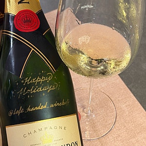 모엣 샹동 임페리얼 브뤼 NV (Moet & Chandon Imperial Brut)