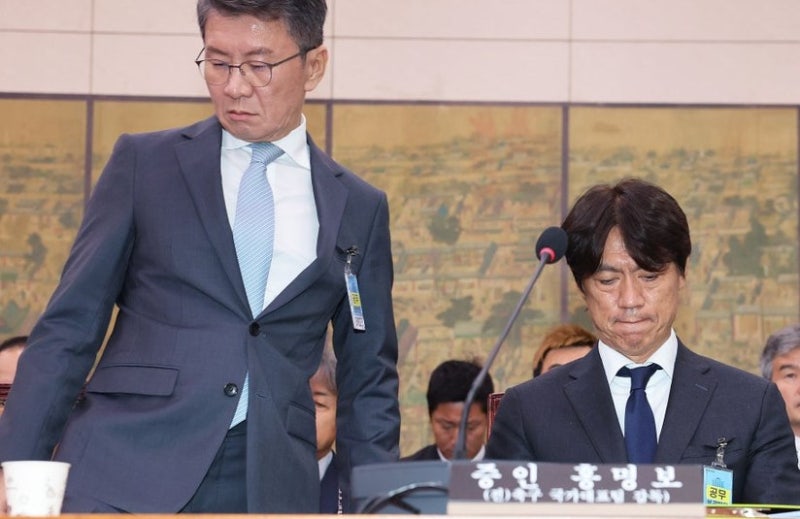 "직원이 썼든 심판이 썼든" 이천수가 축구협회에 던진 한 마디…법인카드 영수증이 소환한 ....