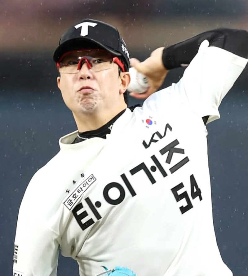 [KIA 타이거즈] 투타 완벽 조화! 대기록 써내려가는 양현종·김도영, 4위 탈환 불씨 당겼다