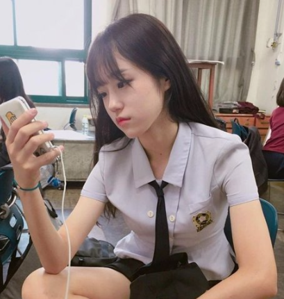[배우 노윤서 프로필 정리] 나이, 미대 출신, 백상 2관왕, 인스타부터 거침없는 명품 필모그래....