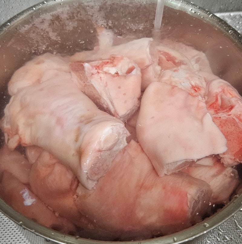 미니돼지 족발 쌍화탕으로 잡내없이 만드는 법 | 마법의 비법소스!!