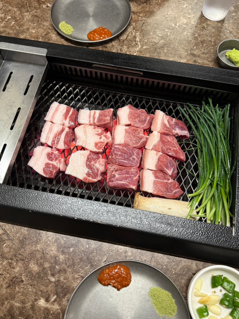 제주도 흑돼지 맛집 최자가 인정한 포크80 제주공항점 후기