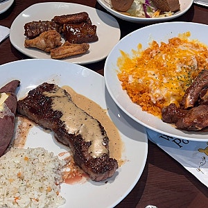 아웃백 런치메뉴 스테이크 추천 쿠폰할인 의왕 롯데아울렛 맛집 아웃백
