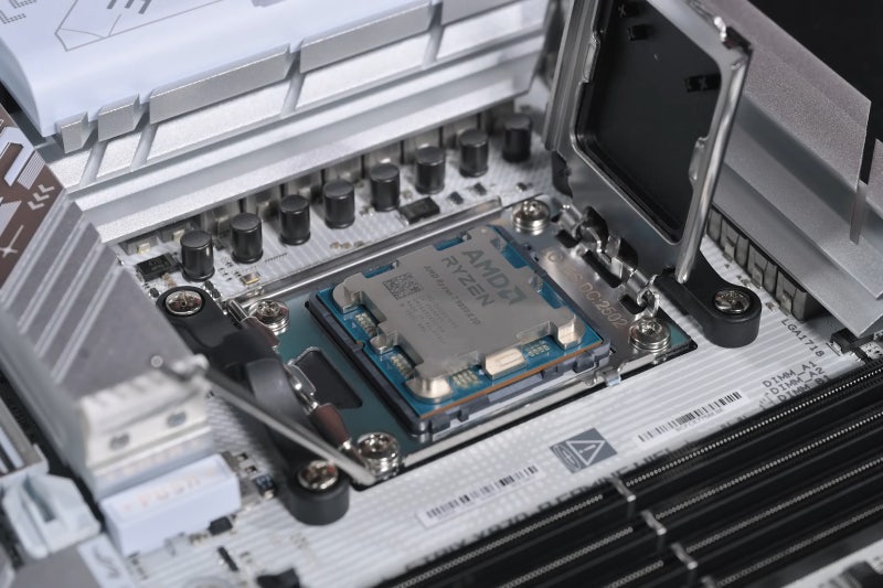 인텔 AMD 컴퓨터 CPU 성능순위 (2026년 8월 일반 소비자용 기준)