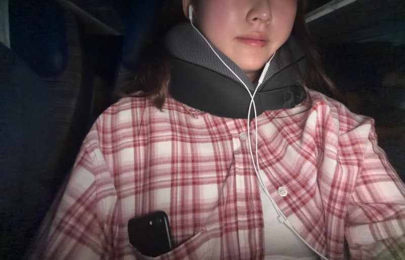 유럽 장거리 여행용 목베개 초경량 메모리폼으로 편했던 데이크 라이트핏