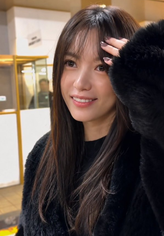 "눈매가 달라진거 같은데..."매일 20대같은 한효주의 달라진 눈매의 반전 고백