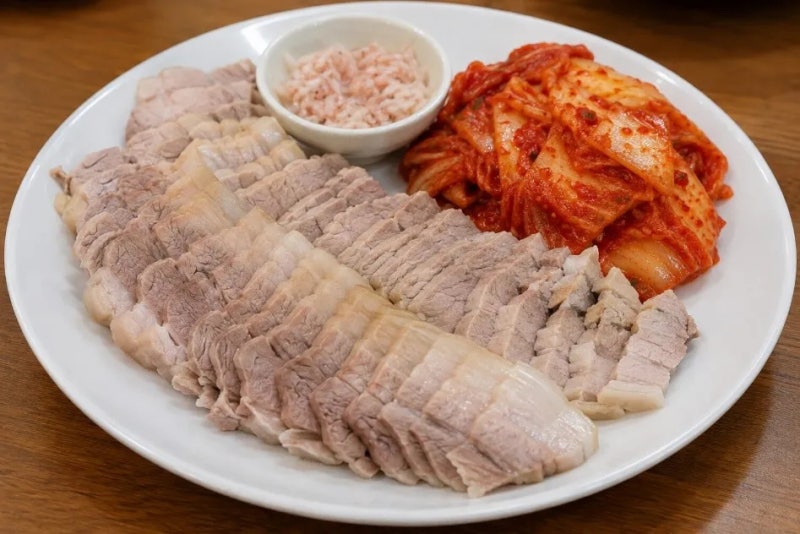 수육 삶는법, 앞다리살 잡내 없이 부드럽게 삶는 시간