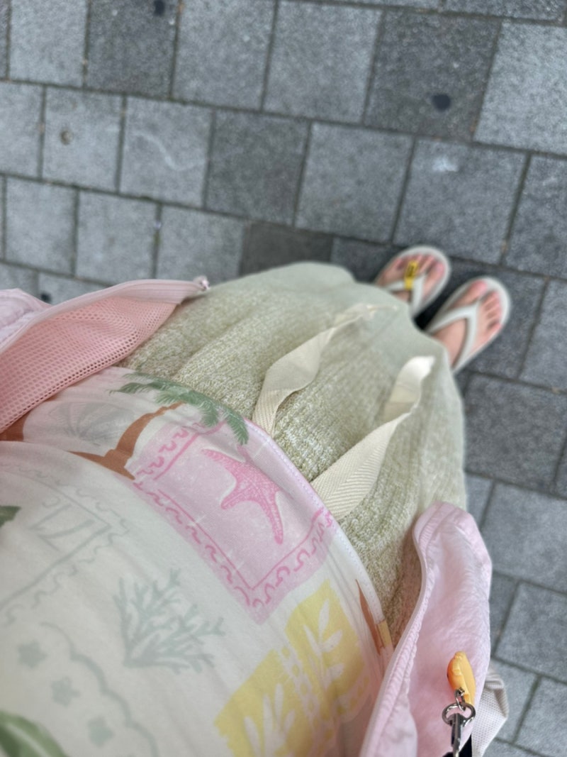 포에브(Poev) 세일 | Melange Knit Long Skirt & Floral Lace Layered Skirt 구매 후기
