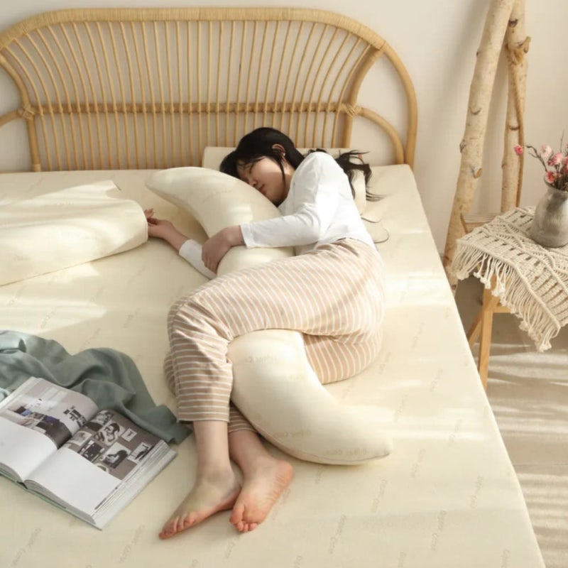 임산부 바디필로우 - 다리까지 받치는 S자 임산부 베개 (리뷰 7,140개·37% 할인)
