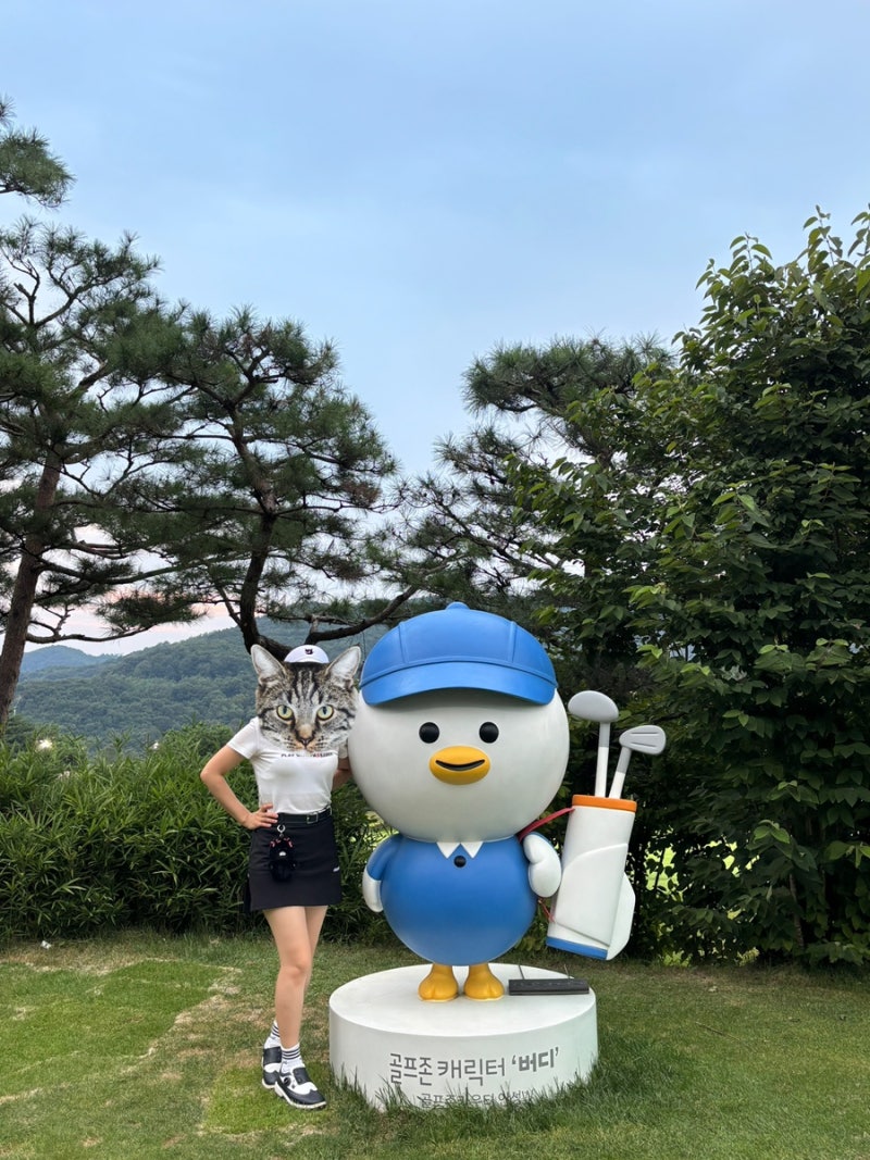 [골프존카운티 안성W] 광복절 주말 2부 노캐디 솔직 후기 (IN->OUT 코스 분석 및 그린 상태)