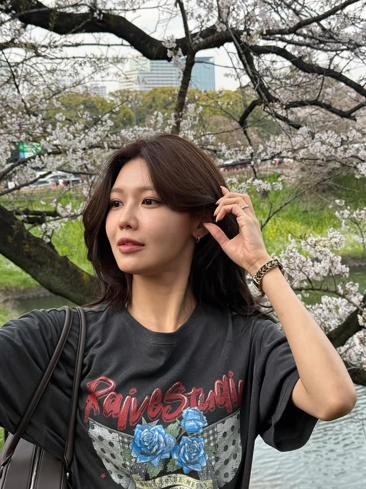 소녀시대 수영 머리 자연스러운 레이어드컷 + 초코브라운 꿀조합