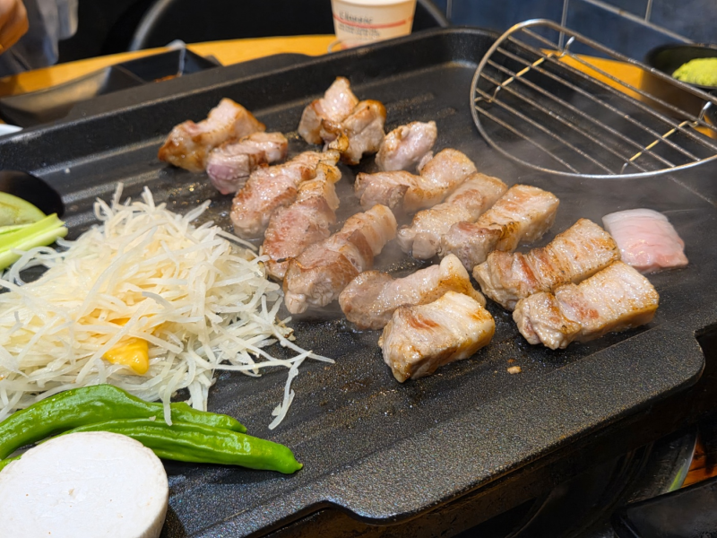 종로3가역 익선동 맛집 고기집 솔직 추천 데이트하기 좋은 곳 [익선동목장 종로본점]