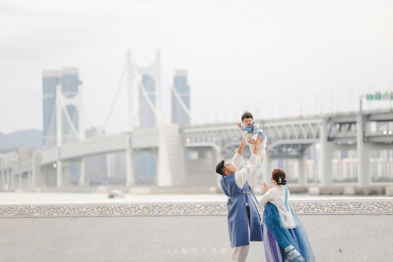 부산소규모돌잔치 호텔 파크하얏트부산 드로잉2룸 부산돌스냅 (광안대교 뷰) 기록