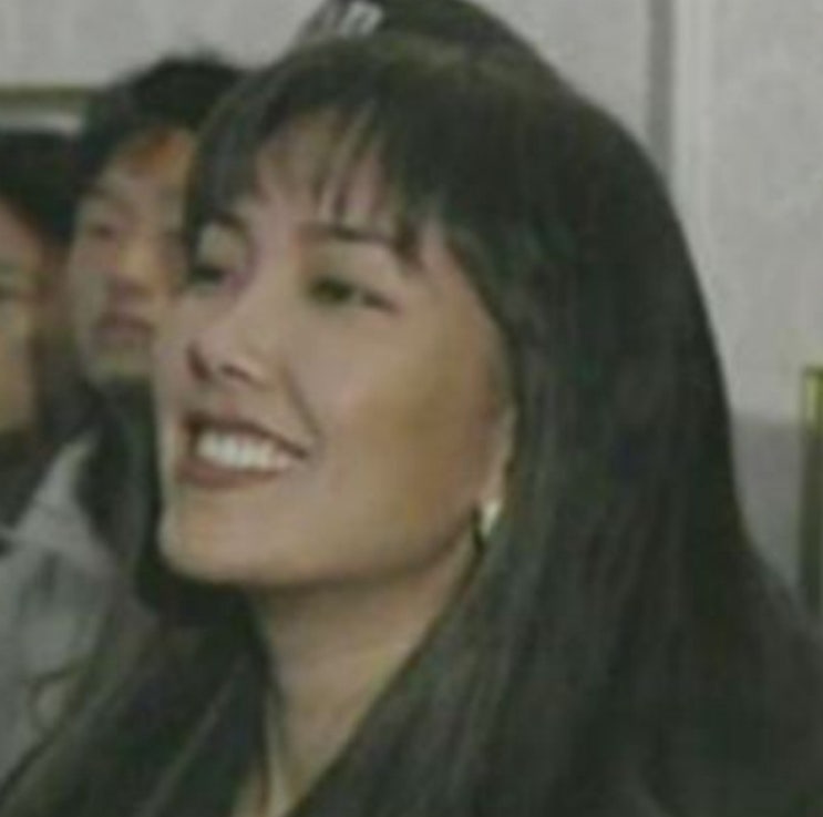 “19살 연상 <b>조폭</b> 두목과 결혼했다고?” <b>남편</b> 사망 후 ‘40억 기부’ ....