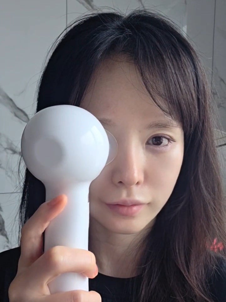 눈화장 지우고 홈케어 노바소닉 아이케어 안구 눈세척기