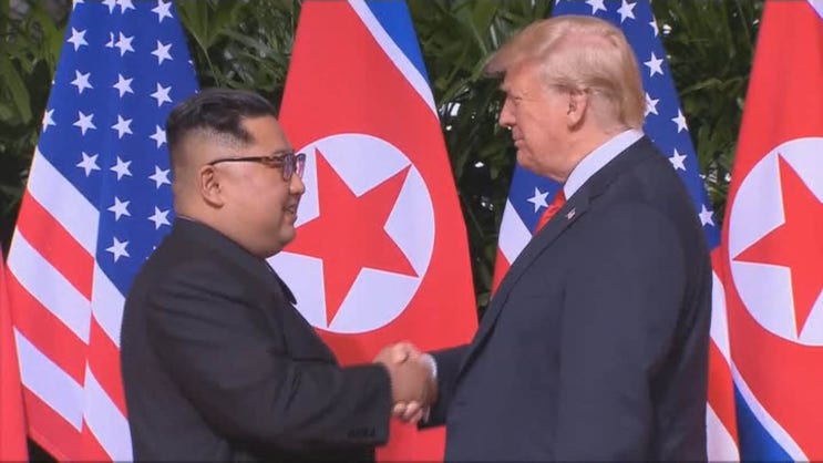 <b>트럼프 김정은</b> 판문점 <b>사진</b> 왜 다시 올렸나, 북미 정상회담 재개 신....