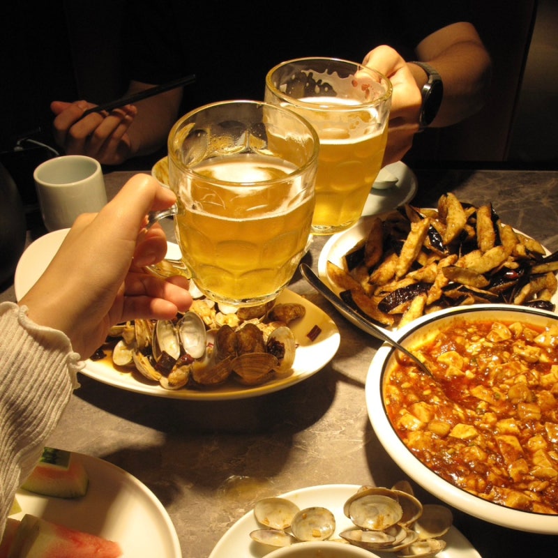 무조건 가야 되는 칭다오 맛집 美达尔 메이다얼 | 유명한 데엔 다 이유가 있으셔라… 중산로....