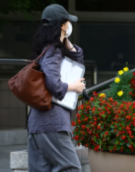 황정민 스토킹녀 논란, 검찰은 벌금 1000만원 구형...이제 법원 판단만 남았다