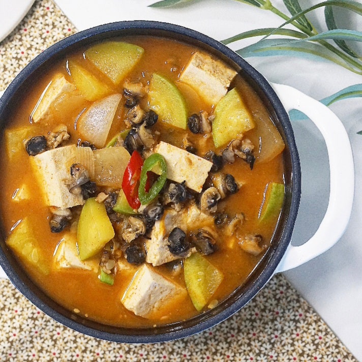 우렁 된장찌개 레시피 된장을 볶아 만들어 구수함이 다른 우렁이 요리
