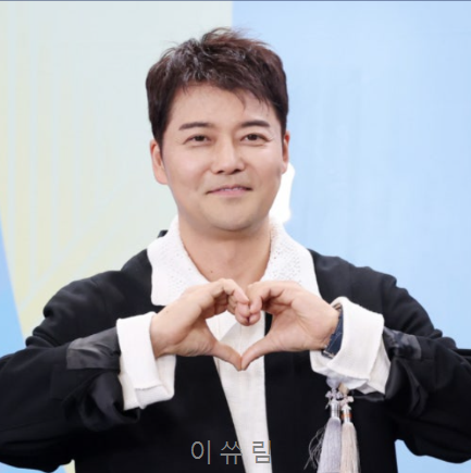 “2027년 5월 결혼설 실화?”… ‘공개연애 2번’ 전현무, 케이윌 축가 약속에 꺼낸 진짜 속마....