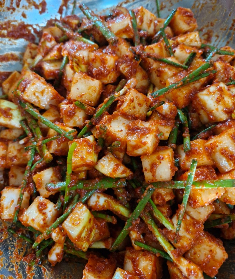 여름 무로 만드는 맛있는 깍두기 레시피