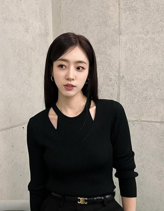 티아라 함은정 의외의 과거, 동국대 제적부터 사고 낸 운전자 울음 달랜 제주도 미담까지