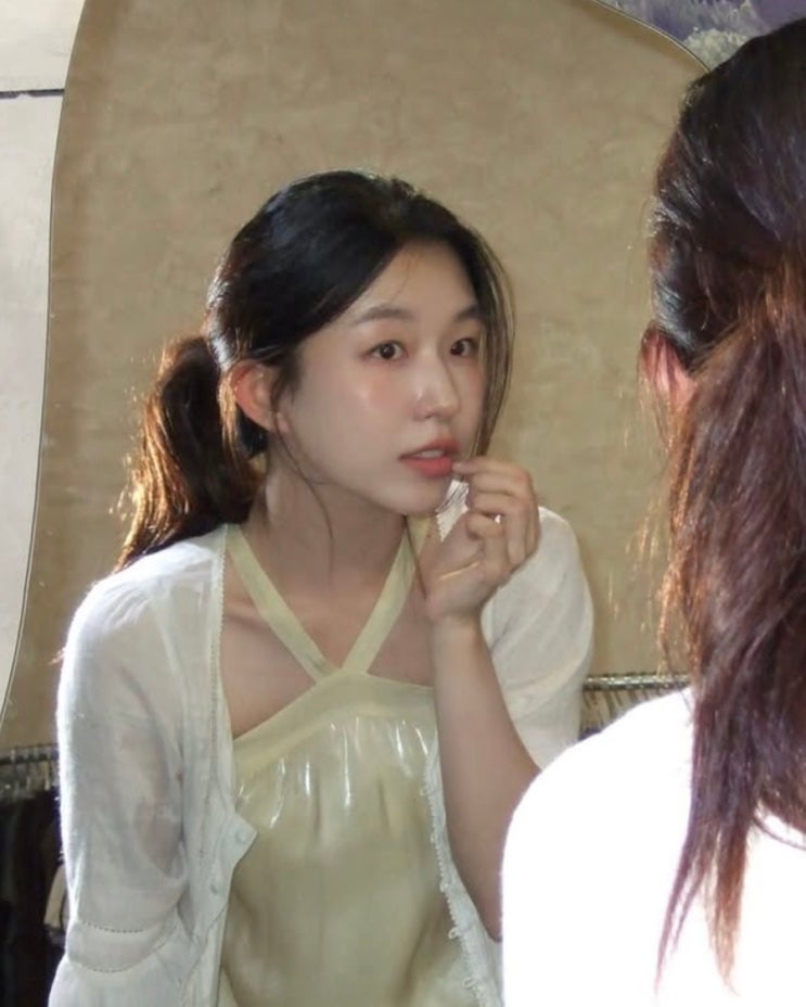 "동네 <b>요가</b>쌤이 여배우?" 전참시 윤가이가 깜짝 공개한 스승 <b>윤진서</b> ....