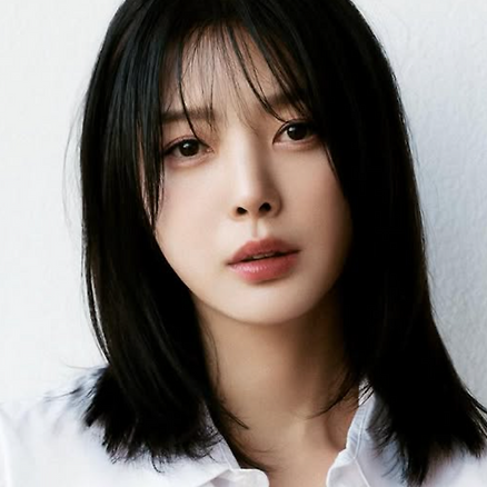 "난 남자 얼굴 무조건 본다, 잘생긴 남자가 이상형" 결국 5살 연하 미남과 결혼한 배우 엄현경