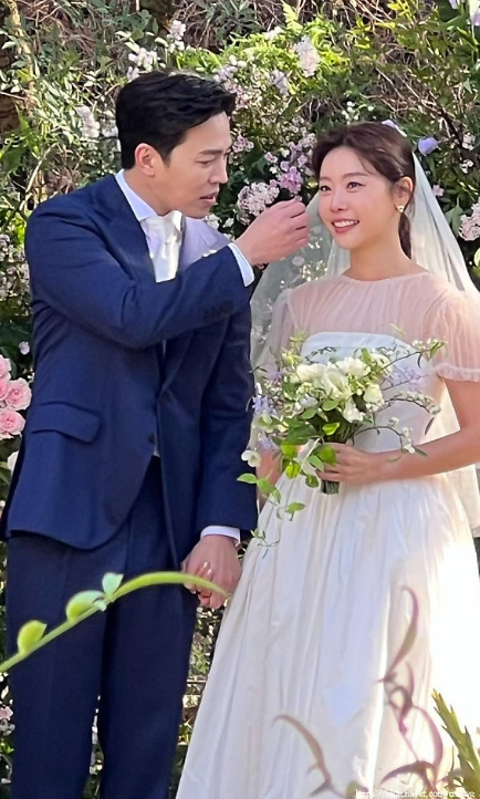 김부장 남실장 이동하 아내는 걸스데이 소진…결혼식과 혜리 눈물의 축사까지