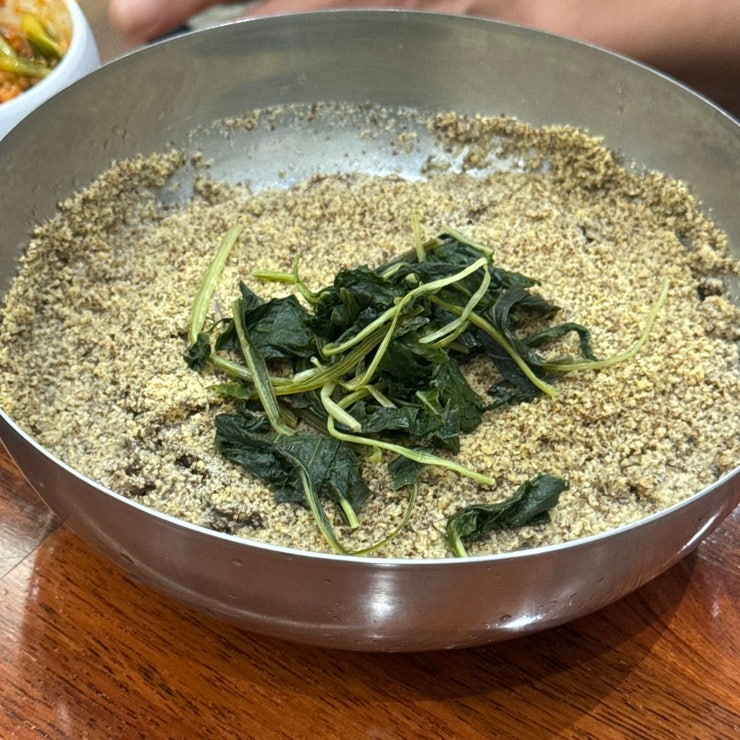 수원 맛집 대궐막국수 특별한 메뉴 들깨막국수 | 포장 가능