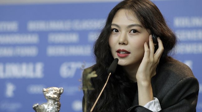 홍상수♥김민희 로카르노 등장, 근데 아이 얘기가 더 화제인 이유