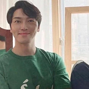 문근영 7살 연상 깜짝 결혼 발표, 7년 만의 예능 복귀로 본 근황