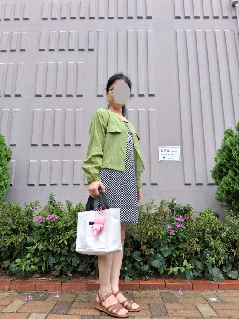 8월 50대여자예배룩 아누끄 패턴 원피스 밸리걸 자켓형 블라우스 여름패션스타일 코디