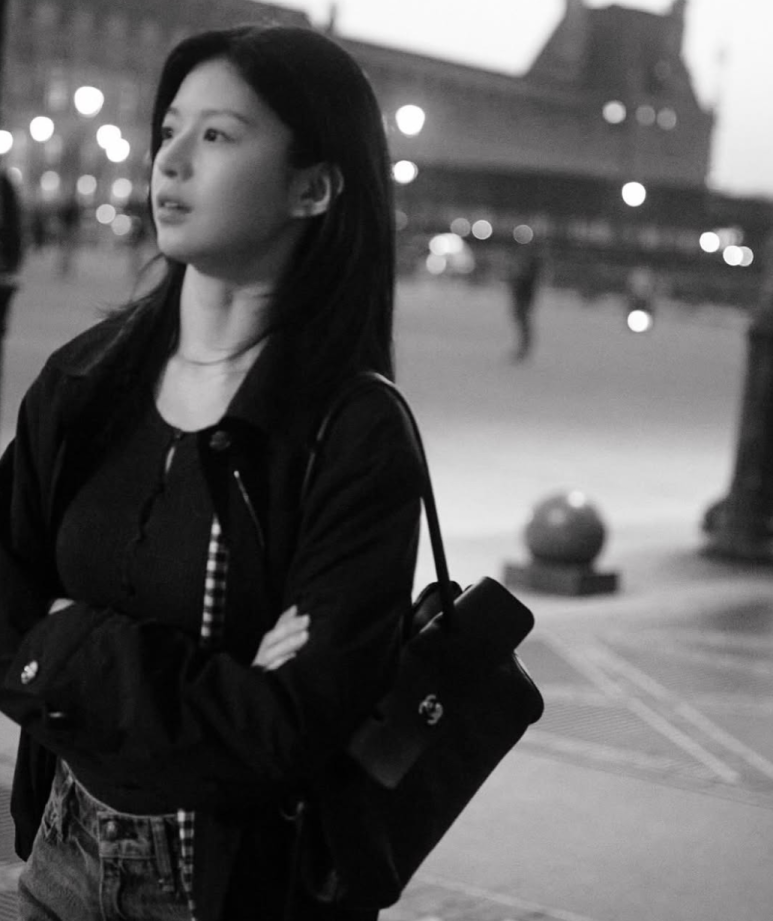 고윤정 가방 뭐길래? 2년째 드는 샤넬 도빌백 정체