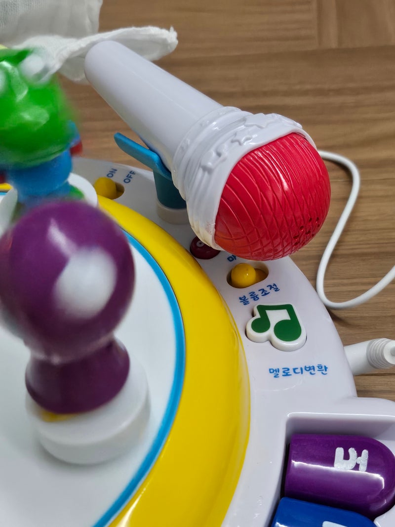 뽀로로 빙글빙글 춤추는 노래방 솔직 후기! 아이가 매일 찾는 인기 장난감